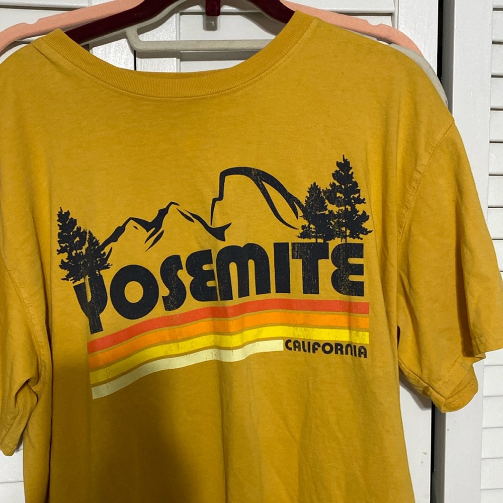 T shirt
